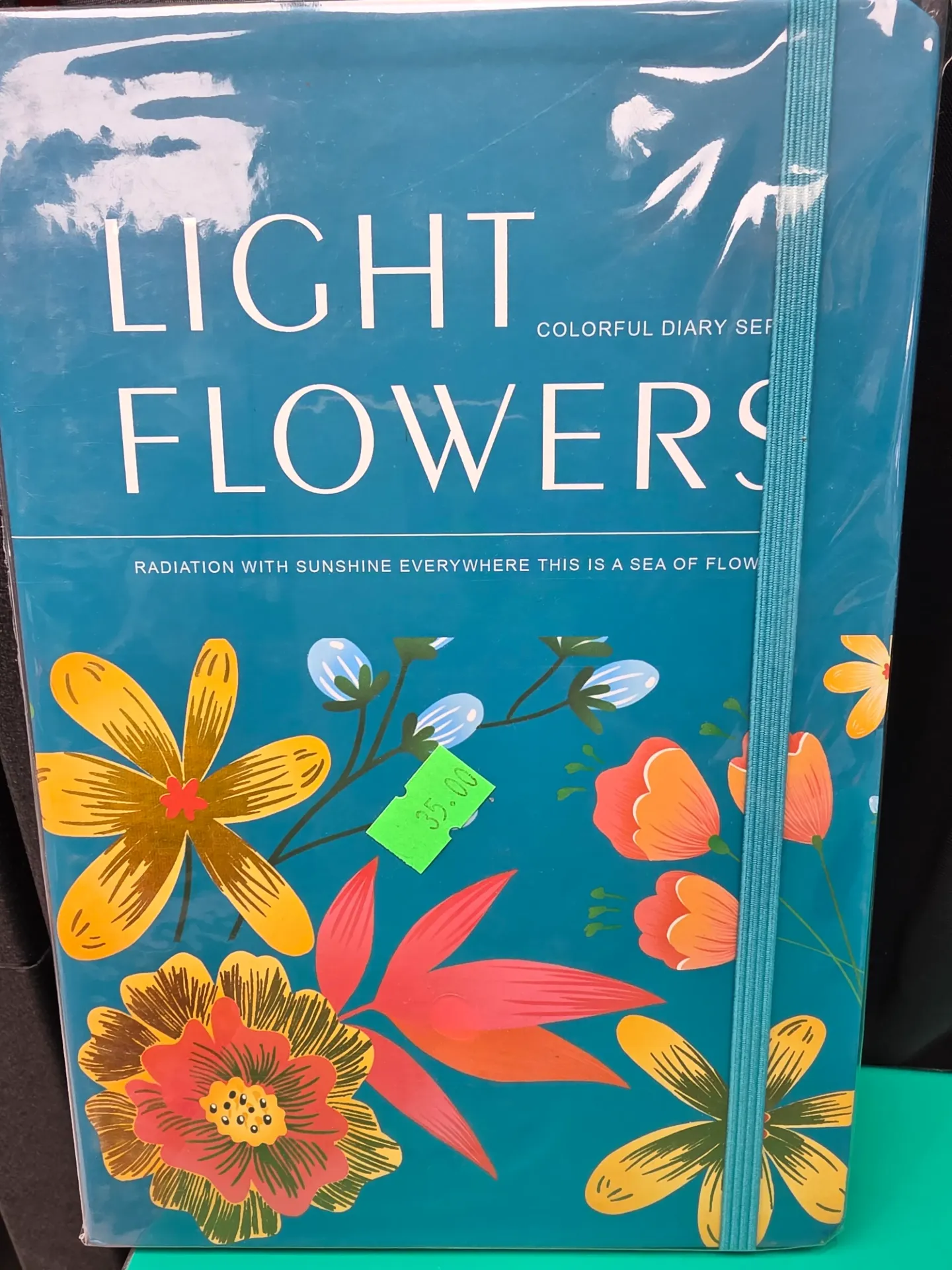 Light Flower Colourful Diary Set