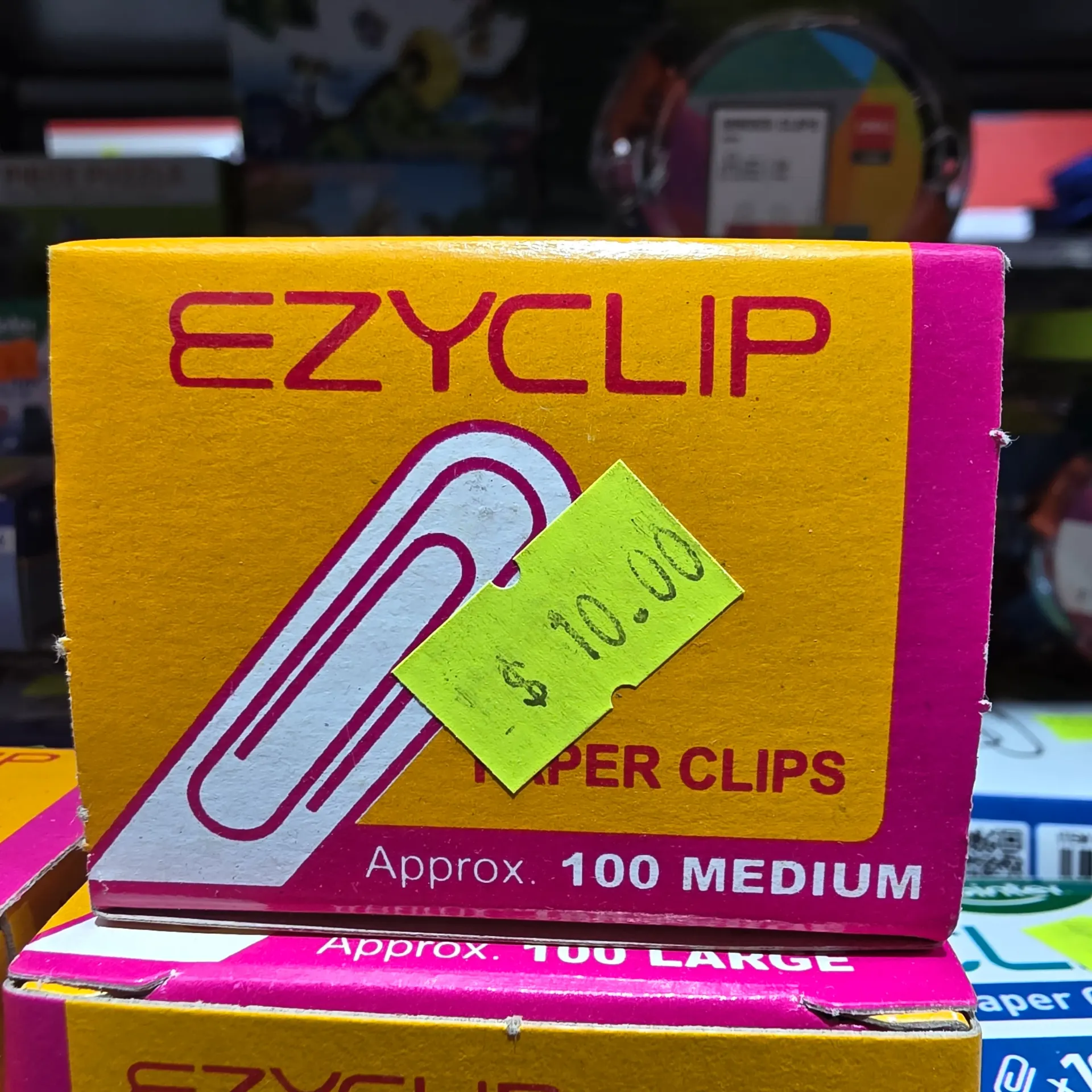 EZYCLIP Paper Clips. 100 Medium